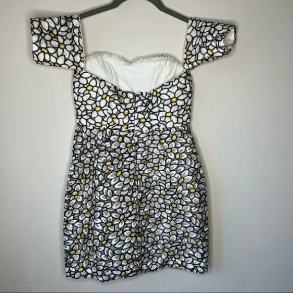 NBD Daisy Embroidered Mini Dress Size XXS extra extra small - Picture 6 of 11